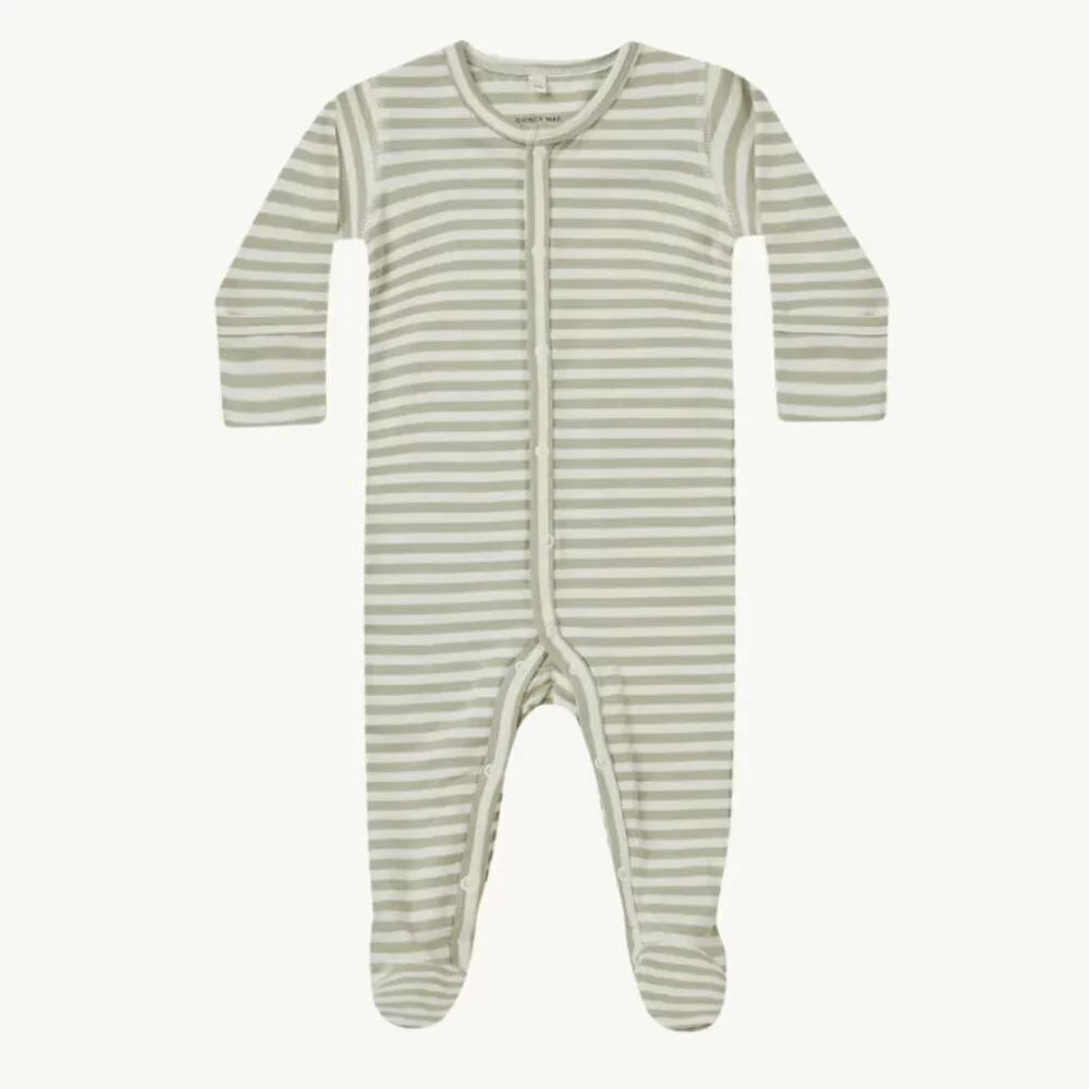 NWT - Quincy Mae neutral pajamas set, organic coton and bamboo​​​​